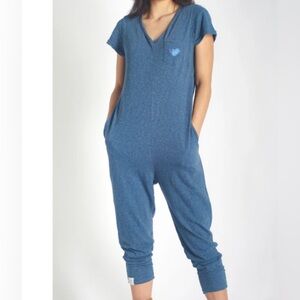 PRELOVED CANADA “Eat Your Heart Out” Blue V-Neck Romper/Jumpsuit size XL